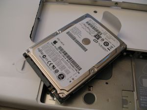 MacBook : remplacement du disque dur