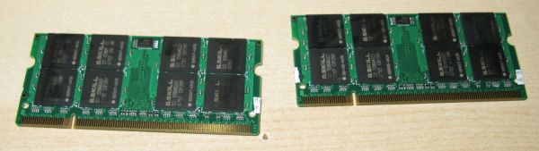 G.skill DDR2 : sans radiateur / without heatsink