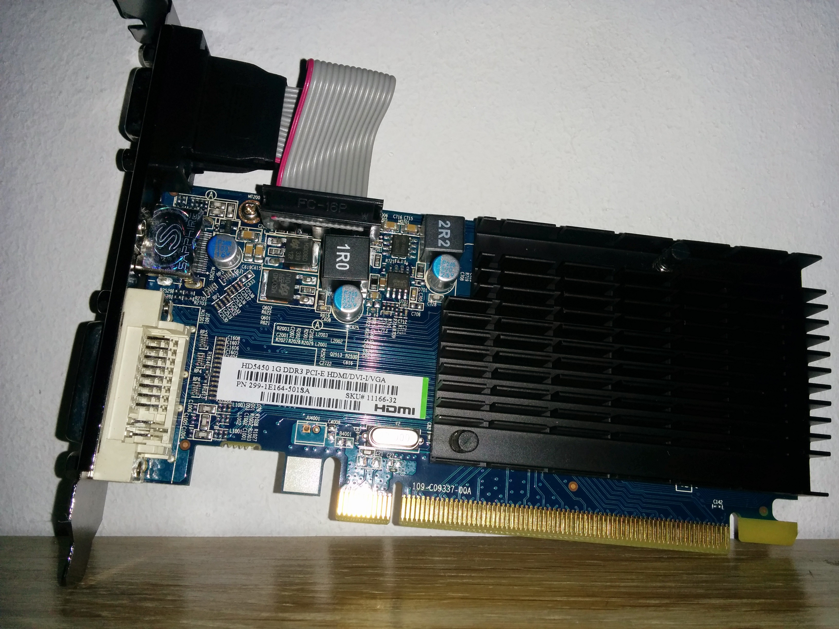 Nexus 5 : intérieur sombre avec flash