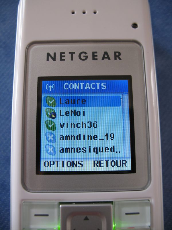 Netgear SPH-200D : les contacts